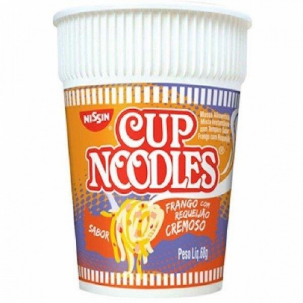 Macarrão Instantâneo Cup Noodles Frango com Requeijão